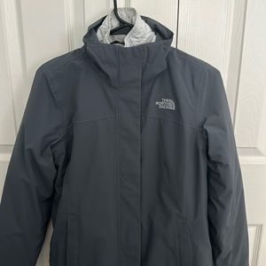 Women’s double layered North Face Jacket